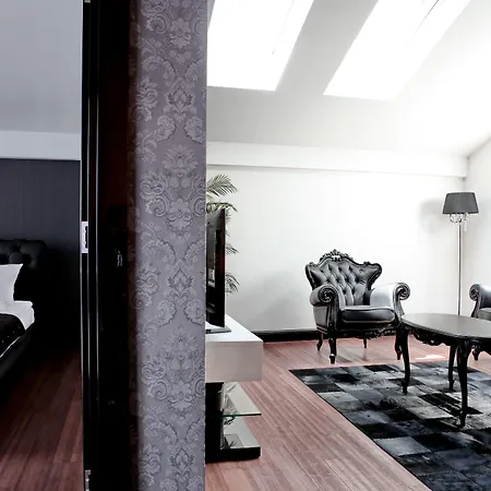 Szálloda Nova Garni Signature Collection 4*