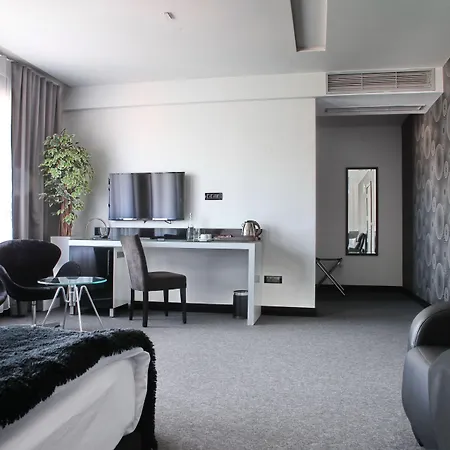 Szálloda Nova Garni Signature Collection Belgrád