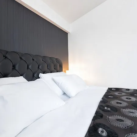 Nova Garni Signature Collection 4*