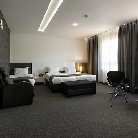 Nova Garni Signature Collection 4*