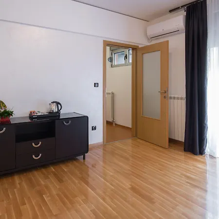 Nova Garni Signature Collection 4*