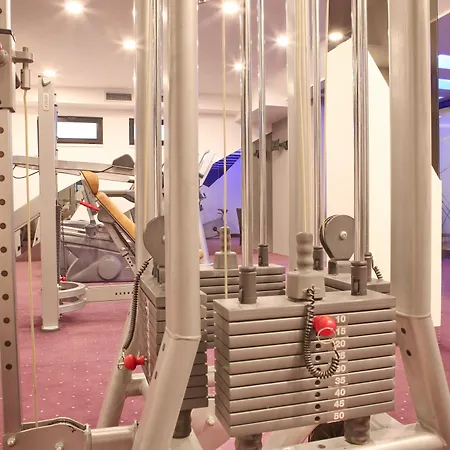 Nova Garni Signature Collection