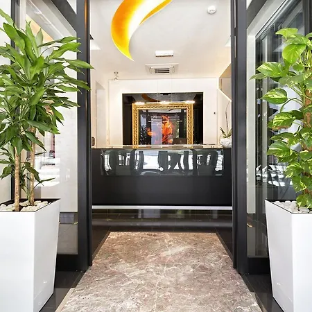 Nova Garni Signature Collection Ξενοδοχείο 4*