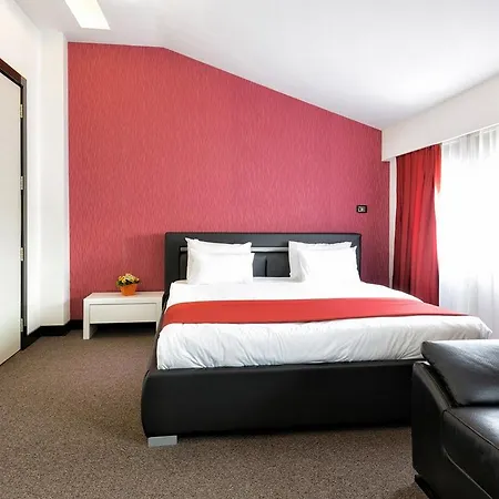 Nova Garni Signature Collection Hotel 4*