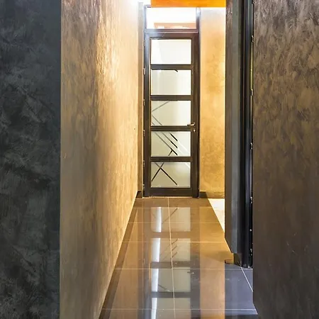 Ξενοδοχείο Nova Garni Signature Collection 4*
