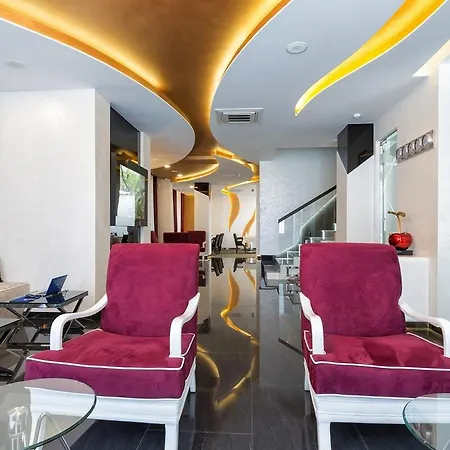 Ξενοδοχείο Nova Garni Signature Collection