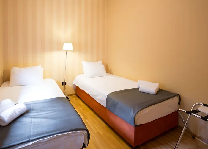 Nova Garni Signature Collection