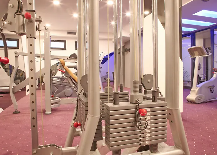 Nova Garni Signature Collection